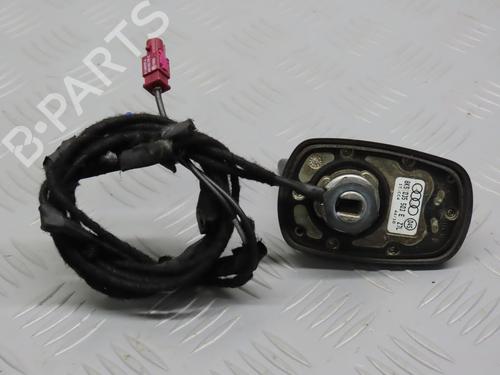 Antenne/Base AUDI A4 B8 (8K2) 2.0 TDI | BP30825005C140