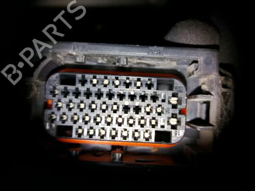 left-front-door-renault-scenic-ii-jm01_-16-jm0c-jm0j-jm1b-7751477221-2003-2004-2005-2006-2007-2008-2009-2010-9380876 main image