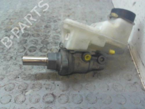 Used Brake master cylinder Brake master cylinder TOYOTA CELICA Coupe (_T23_) 1.8 16V VT-i (ZZT230_, ZZT230) (143 hp) 9380358 9380358