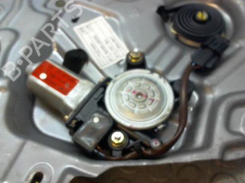 Used Front right window mechanism Front right window mechanism HYUNDAI SANTA FÉ I (SM) 2.0 CRDi 4x4 (125 hp) 9383824 9383824