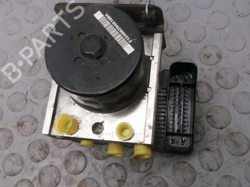 Used ABS pump FORD FIESTA VI (CB1, CCN) 1.4 TDCi (68 hp) 9387729