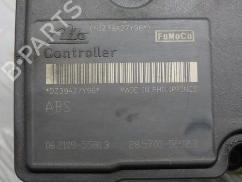 Used ABS pump FORD FIESTA VI (CB1, CCN) 1.4 TDCi (68 hp) 27992663