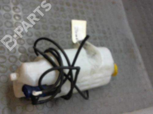 Used Windscreen washer tank RENAULT TWINGO III (BCM_, BCA_) 0.9 TCe 90 (BCM9, BCM2) (90 hp) 9384118