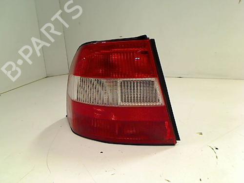 Venstre baglygte OPEL VECTRA B (J96) 1.6 i 16V (F19) (100 hp) 23155908