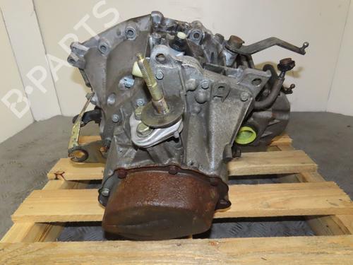 Used Gearbox PEUGEOT 206 Hatchback (2A/C) 1.9 D (69 hp) 23154265