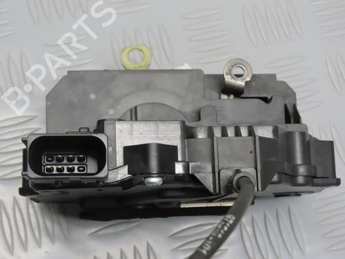 Used Front right lock FIAT GRANDE PUNTO (199_) 1.4 (199AXB11, 199AXB1A, 199BXB1A, 199AXL1A) (77 hp) 9384834