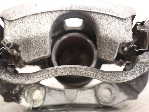 Used Right front brake caliper Right front brake caliper 36789822 36789822