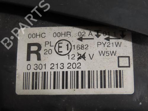 Right headlight PEUGEOT 407 SW (6E_, 6D_) 3.0 | BP18452237C29