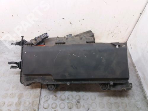 Used Air filter box Air filter box PEUGEOT 107 (PM_, PN_) 1.4 HDi (54 hp) 9378718 9378718