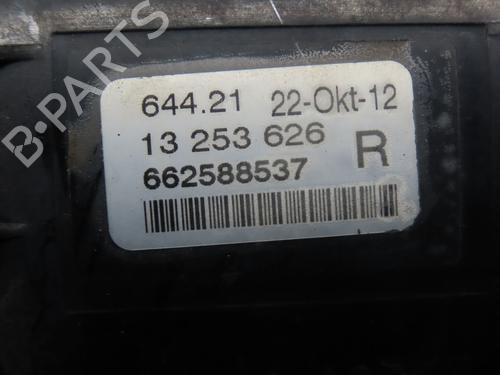 Used Right front fog light FORD FIESTA V (JH_, JD_) 1.4 TDCi (68 hp) 31085464