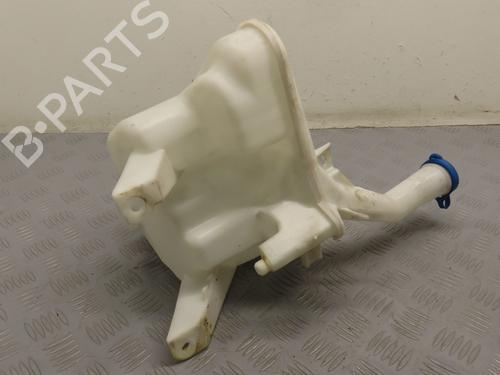 Windscreen washer tank TOYOTA YARIS (_P9_) 1.4 D-4D (NLP90_, NLP90R) | BP17783323C113 