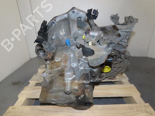 Gearbox NISSAN X-TRAIL I (T30) 2.2 dCi 4x4 | BP18058779M3 