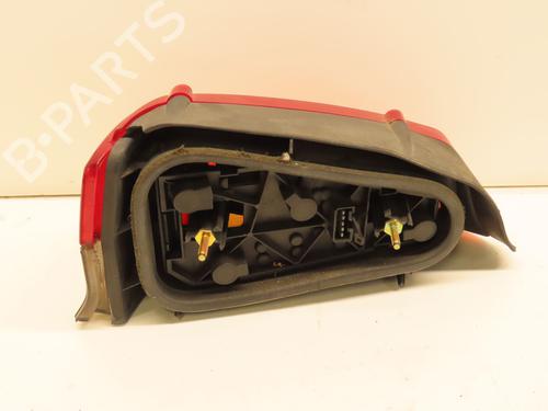 Right taillight PEUGEOT 106 I (1A, 1C) 1.1 | BP29986744C35