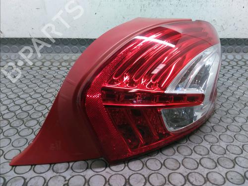 Right taillight PEUGEOT 208 I (CA_, CC_) 1.2 VTI 82 | BP17782679C35 