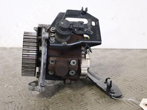 Used Injection pump Injection pump PEUGEOT 308 SW I (4E_, 4H_) 1.6 HDi (90 hp) 39893264 39893264