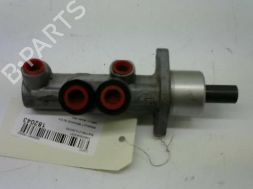 Used Brake master cylinder Brake master cylinder RENAULT SCÉNIC I MPV (JA0/1_, FA0_) 1.6 (JA00, JA16, JA15, JA19, JA1V, JA2B, JA2C, JA0B,... (107 hp) 9380339 9380339