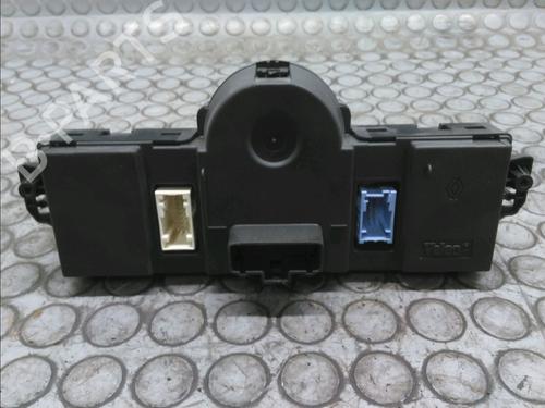 Used Climate control RENAULT CLIO III (BR0/1, CR0/1) 1.5 dCi (BR17, CR17) (86 hp) 17779484