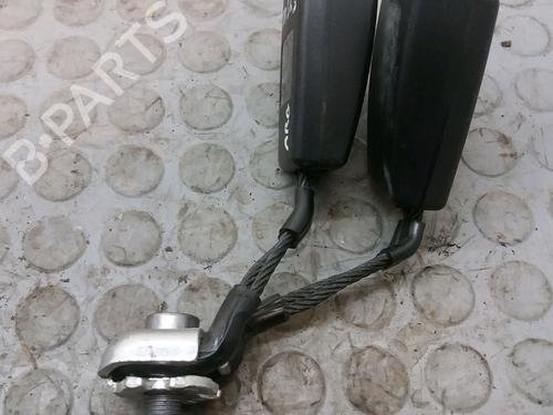 Used Seat buckle VW POLO V (6R1, 6C1) 1.0 (75 hp) 14885755