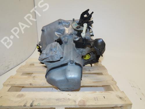 Used Gearbox PEUGEOT 208 I (CA_, CC_) 1.2 VTI 82 (82 hp) 27331597