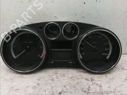 Used Instrument cluster PEUGEOT 308 I (4A_, 4C_) 1.6 HDi (90 hp) 17779736