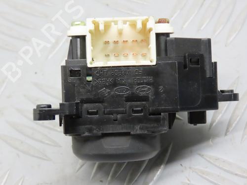 Spiegel Schalter für HYUNDAI i30 (FD) 1.6 CRDi (90 hp) 31283739
