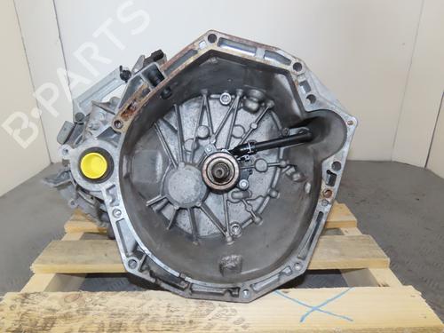 Used Gearbox NISSAN JUKE (F15) 1.5 dCi (110 hp) 19479866