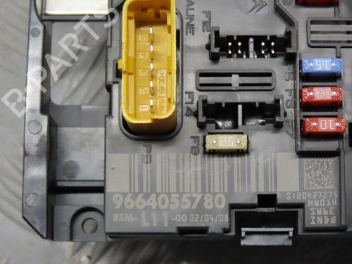 Used Fuse box PEUGEOT 207 (WA_, WC_) 1.4 HDi (68 hp) 25125596