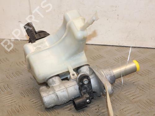 Used Brake master cylinder Brake master cylinder 37083660 37083660