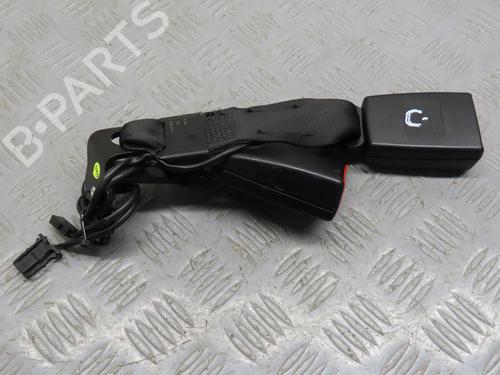 Used Seat buckle AUDI A1 Sportback (8XA, 8XF) 1.4 TDI (90 hp) 25207182