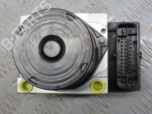 Used ABS pump SKODA FABIA II (542) 1.2 (70 hp) 9376839
