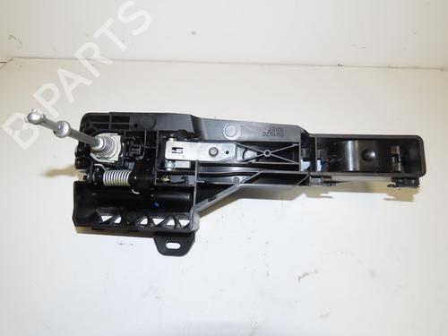 Used Front left exterior door handle RENAULT CLIO V (B7_) 1.6 E-TECH 140 (B7MU) (140 hp) 32277094