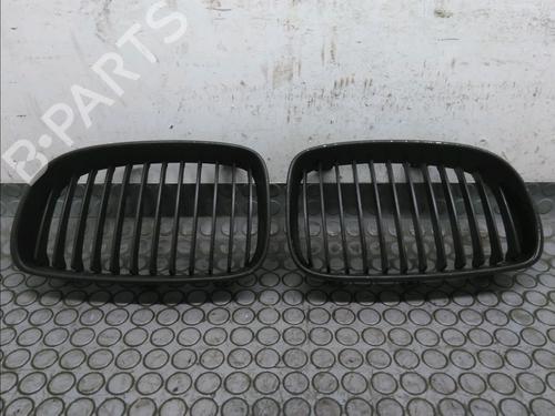 front-grille-bmw-1-e87-116-d-51137166439-2003-2004-2005-2006-2007-2008-2009-2010-2011-2012-2013-17780466 main image