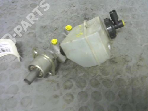 Used Brake master cylinder RENAULT CLIO II (BB_, CB_) 1.2 (BB0A, BB0F, BB10, BB1K, BB28, BB2D, BB2H, CB0A,... (58 hp) 9377077