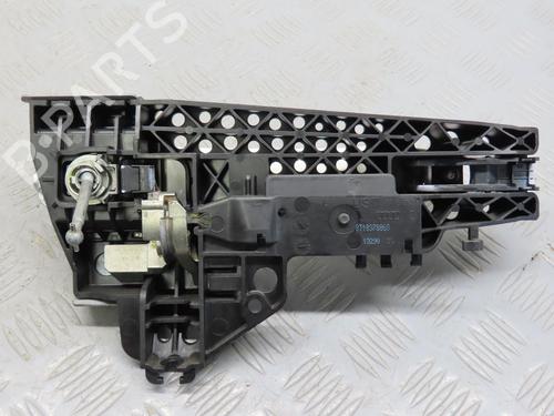 front-left-exterior-door-handle-audi-a1-8x1-8xk-2010-2011-2012-2013-2014-2015-2016-2017-2018-2019-24832479 main image