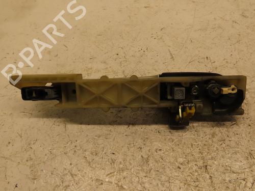 Used Front left exterior door handle HYUNDAI TUCSON (JM) 2.0 CRDi (113 hp) 28086539