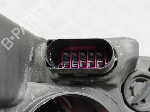 Used Right headlight VW GOLF PLUS V (5M1, 521) 1.9 TDI (105 hp) 17782392