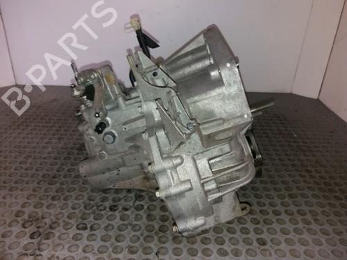 gearbox-renault-scenic-ii-jm01_-2003-2004-2005-2006-2007-2008-2009-2010-23154262 main image
