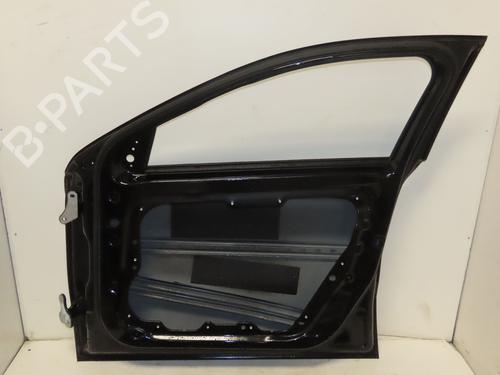 Porte avant droite MERCEDES-BENZ A-CLASS (W176) A 180 (176.042) (122 hp) 30840327