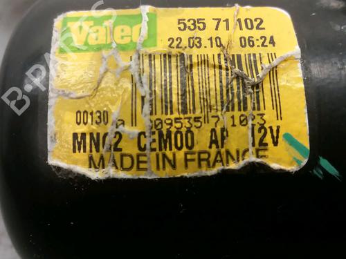 Used Front wiper motor CITROËN C3 Picasso (SH_) 1.6 HDi (109 hp) 9386902
