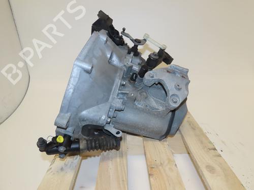 Gearbox PEUGEOT 208 I (CA_, CC_) 1.2 VTI 82 | BP27331597M3