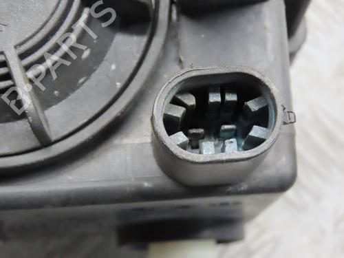 Left front fog light OPEL ZAFIRA / ZAFIRA FAMILY B (A05) 1.9 CDTI (M75) | BP27488870C30