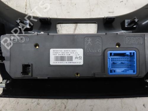 Used Climate control PEUGEOT 208 I (CA_, CC_) 1.6 GTi (200 hp) 30333041