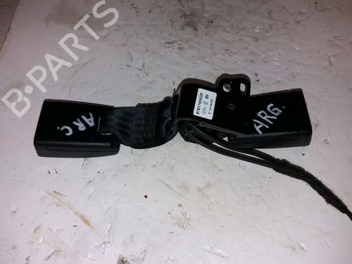 Used Seat buckle PEUGEOT 5008 (0U_, 0E_) 1.6 HDi (110 hp) 14885766