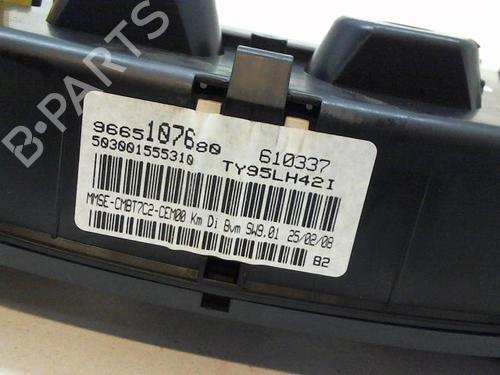 Used Instrument cluster PEUGEOT 308 I (4A_, 4C_) 1.6 HDi (109 hp) 9384625