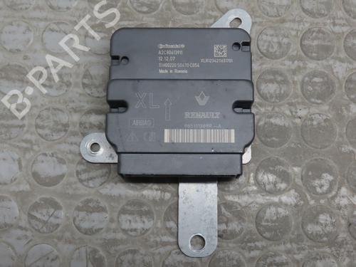 Kollisjonspute styreenhet RENAULT CLIO IV (BH_) 1.5 dCi 90 (90 hp) 17779873