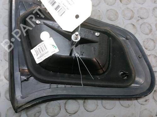 Used Right tailgate light CITROËN C3 II (SC_) 1.4 HDi 70 (SC8HZC, SC8HR0, SC8HP4) (68 hp) 9387131