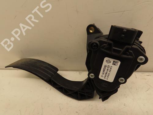 Pedal RENAULT CLIO IV (BH_) 1.5 dCi 90 (90 hp) 29643571