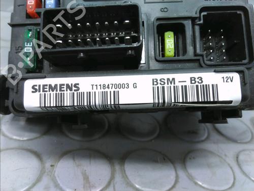 Used Fuse box Fuse box CITROËN C2 (JM_) 1.1 (60 hp) 17776506 17776506