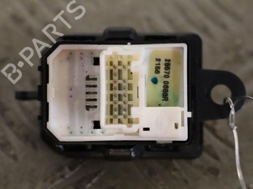 Used Mirror switch Mirror switch RENAULT KADJAR (HA_, HL_) 1.6 dCi 130 (HLA4) (130 hp) 40111184 40111184