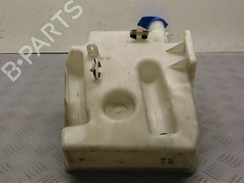 Réservoir lave-glace AUDI A3 (8P1) 2.0 TDI 16V (140 hp) 31283817